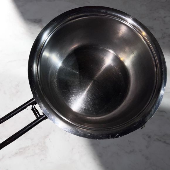 Serafino Zani Karen Saucepan with Handle Includes Lid - Picture 4 of 7